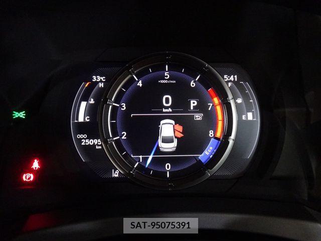 Lexus IS 2020-11 334417-12