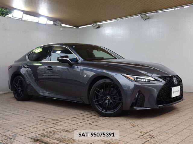 Lexus IS 2020-11 334417-0