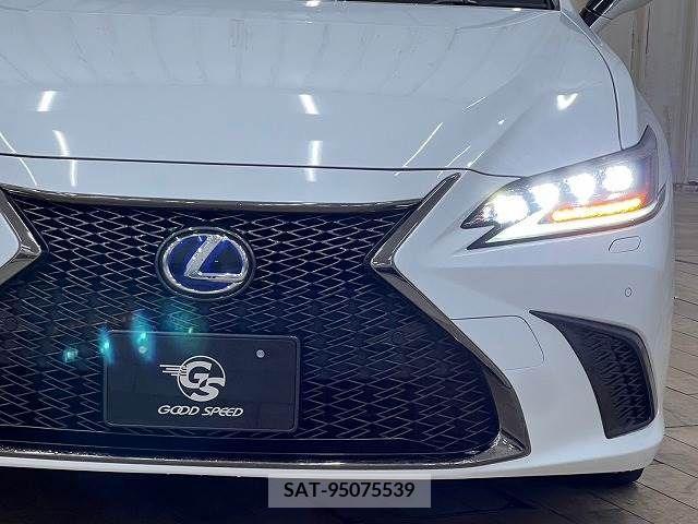 Lexus ES 2019-04 224231-17