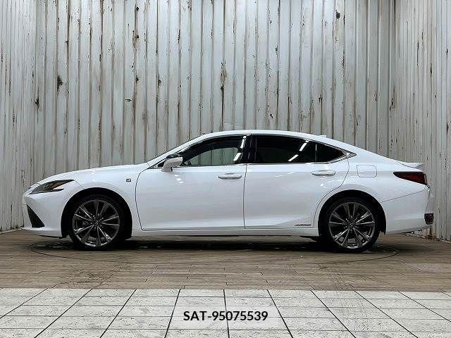 Lexus ES 2019-04 224231-14