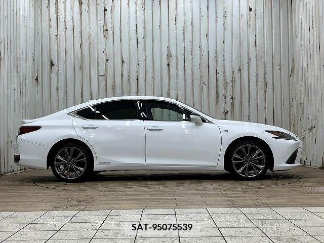 Lexus ES 2019-04 224231-13