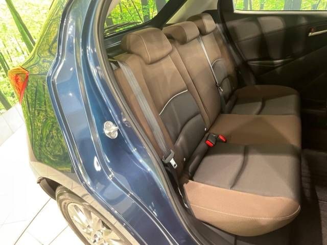 Mazda MAZDA2 2019-10 15534-9