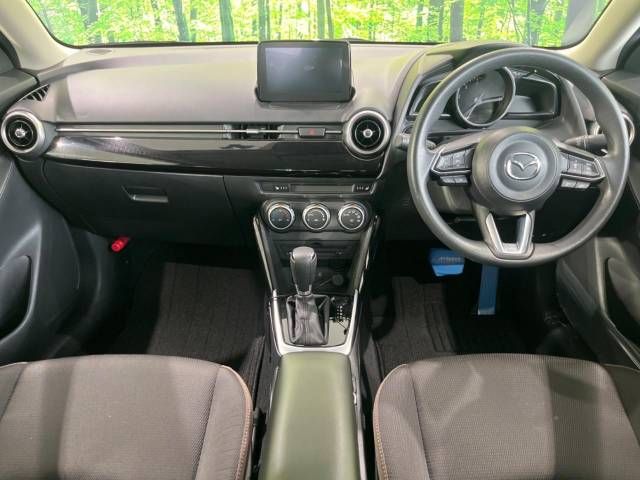 Mazda MAZDA2 2019-10 15534-1