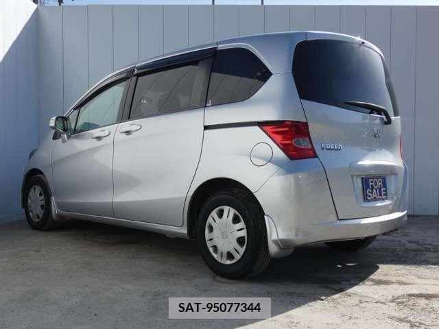 Honda FREED 2009-02 270306-3