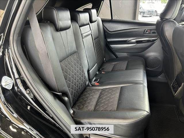 Toyota HARRIER 2020-06 343494-9