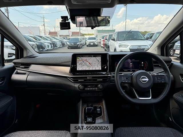 Nissan AURA 2021-08 356668-1