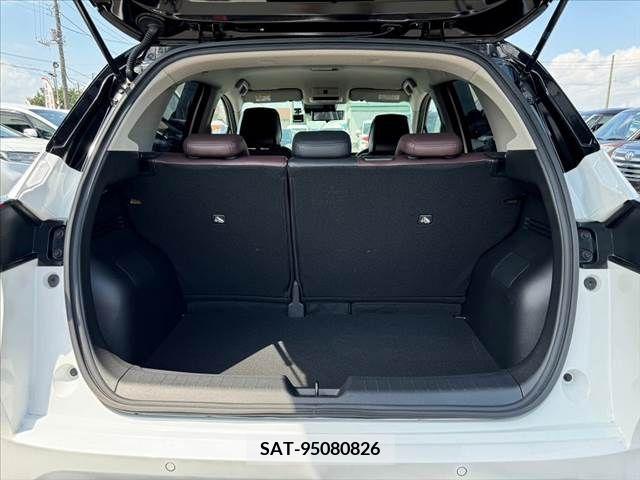 Nissan AURA 2021-08 356668-18