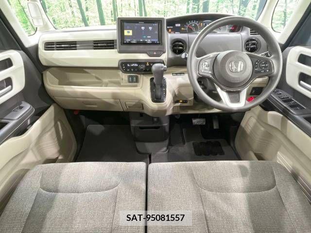 Honda N BOX 2018-01 241001-1