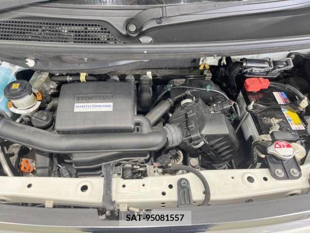 Honda N BOX 2018-01 241001-18