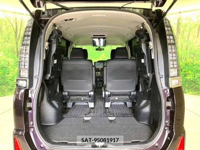 Toyota VOXY 2014-03 321386-10