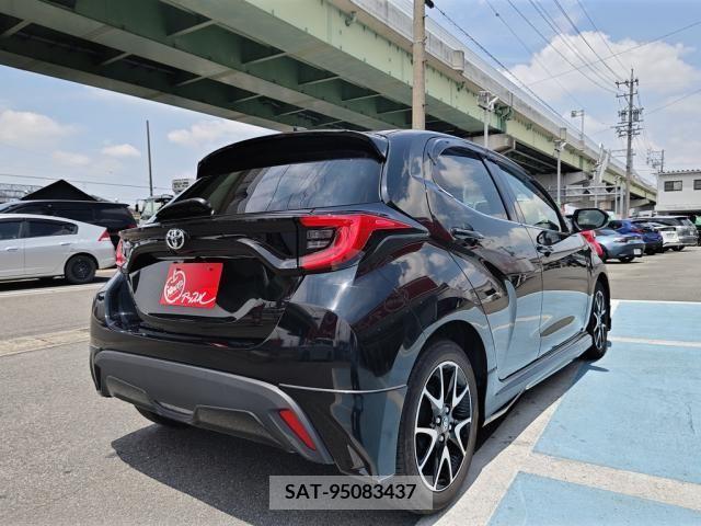 Toyota YARIS 2020-06 298995-3