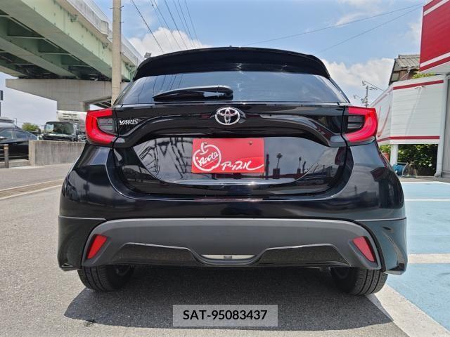 Toyota YARIS 2020-06 298995-1
