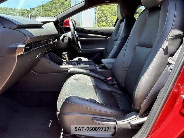 Mazda MAZDA3 2019-05 337336-16