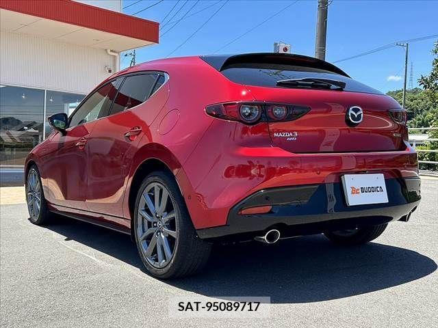 Mazda MAZDA3 2019-05 337336-12