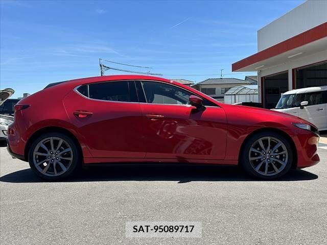 Mazda MAZDA3 2019-05 337336-11