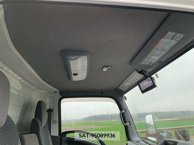 Isuzu ELF TRUCK 2019-05 207073-8