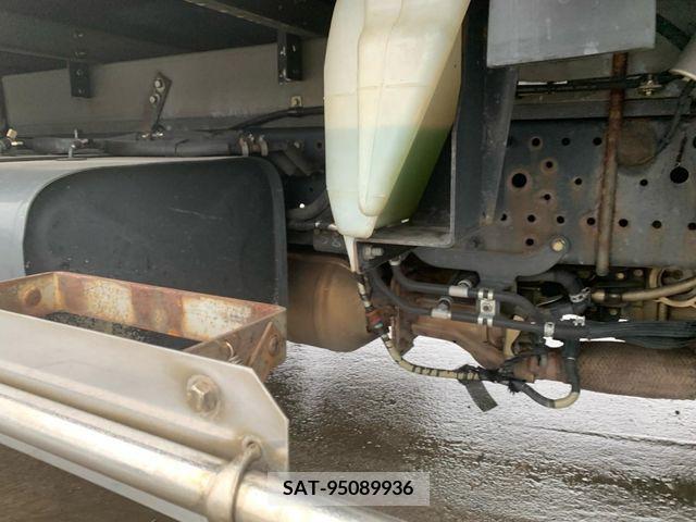 Isuzu ELF TRUCK 2019-05 207073-13