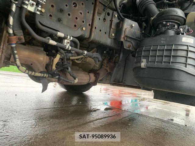 Isuzu ELF TRUCK 2019-05 207073-14