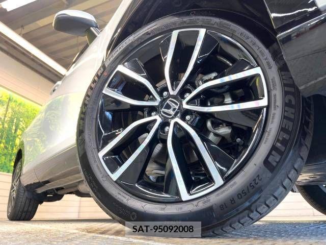 Honda VEZEL 2021-12 369984-13