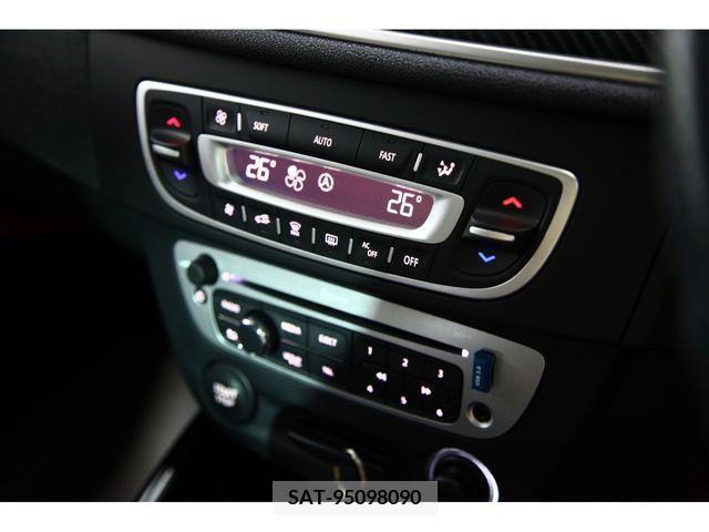 Renault MEGANE 2013-11 212453-25