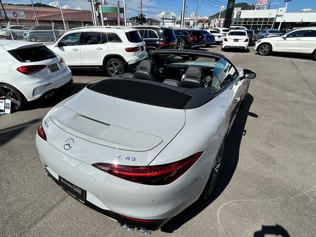 Amg SL 2023-01 13973-6