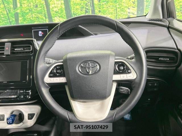 Toyota PRIUS 2018-03 322318-13