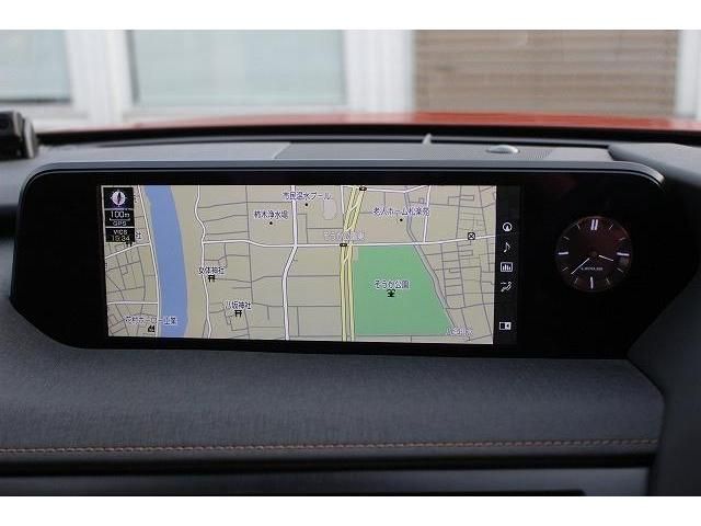 Lexus UX 2018-12 190746-1