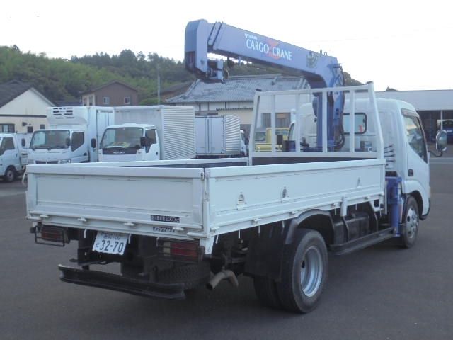 Toyota DYNA TRUCK 2003-10 15327-2