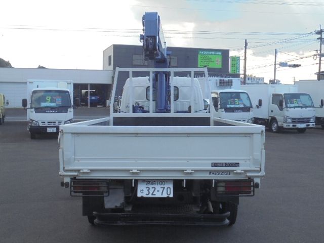 Toyota DYNA TRUCK 2003-10 15327-26