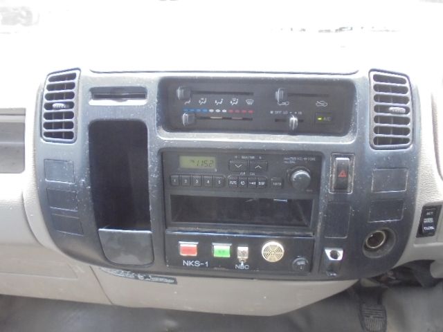 Toyota DYNA TRUCK 2003-10 15327-8