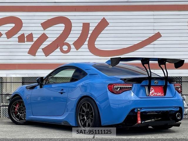 Toyota 86 2018-08 264577-7