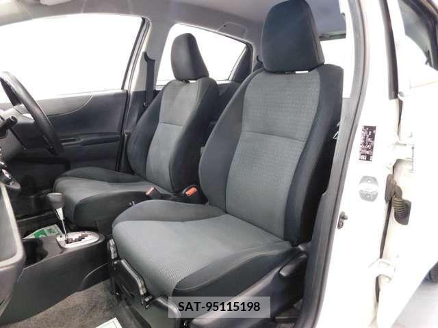 Toyota VITZ 2013-07 379888-18