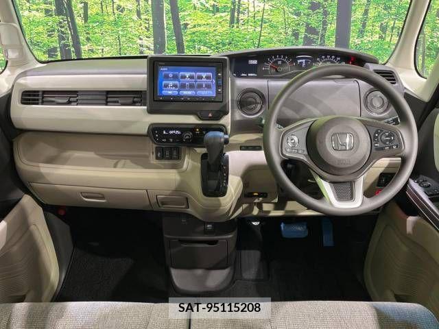 Honda N BOX 2019-09 279544-1