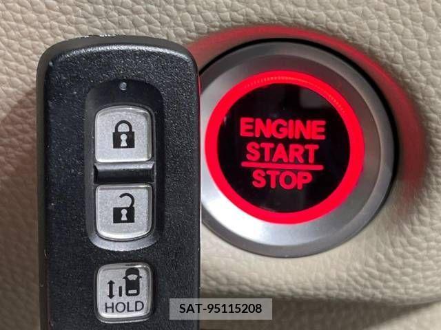 Honda N BOX 2019-09 279544-7