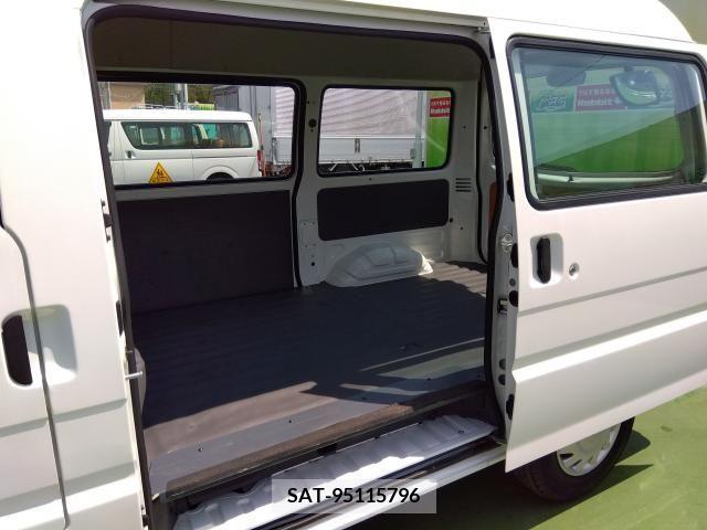 Mazda BONGO VAN 2018-08 256690-6