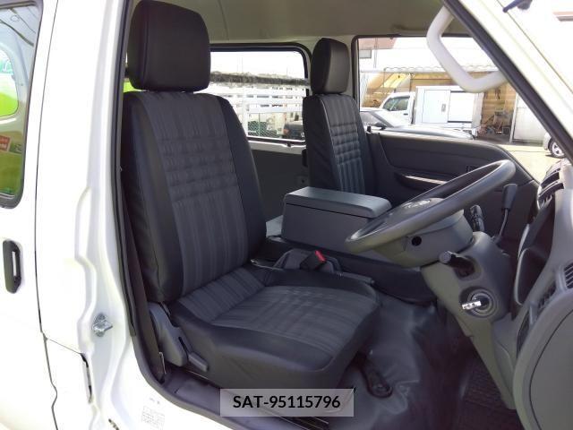Mazda BONGO VAN 2018-08 256690-4