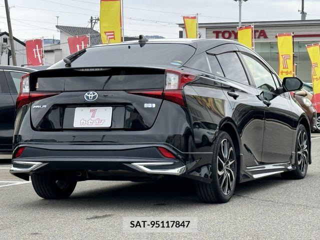 Toyota PRIUS 2021-03 220753-5