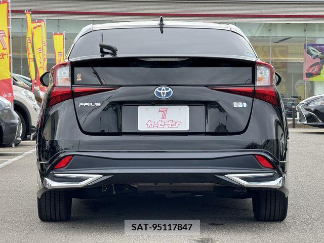 Toyota PRIUS 2021-03 220753-6