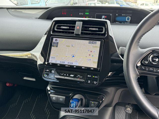 Toyota PRIUS 2021-03 220753-17