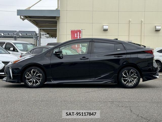 Toyota PRIUS 2021-03 220753-8