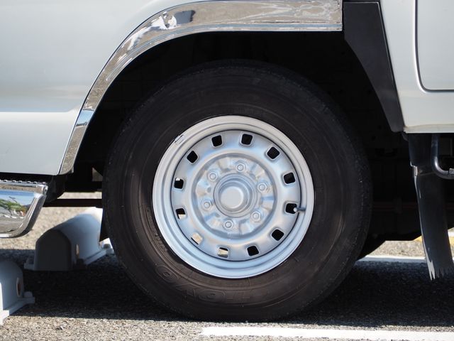 Isuzu ELF TRUCK 2006-02 25286-9