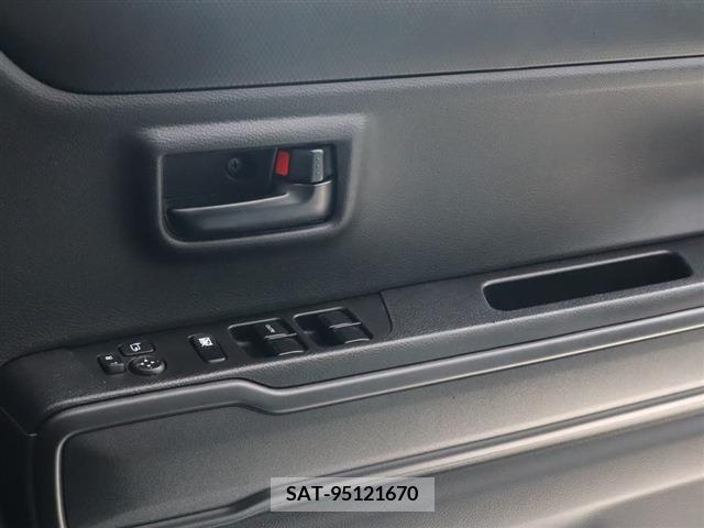 Suzuki HUSTLER 2021-06 361571-4