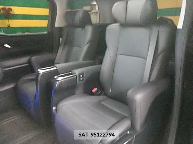 Toyota VELLFIRE 2021-05 299511-12