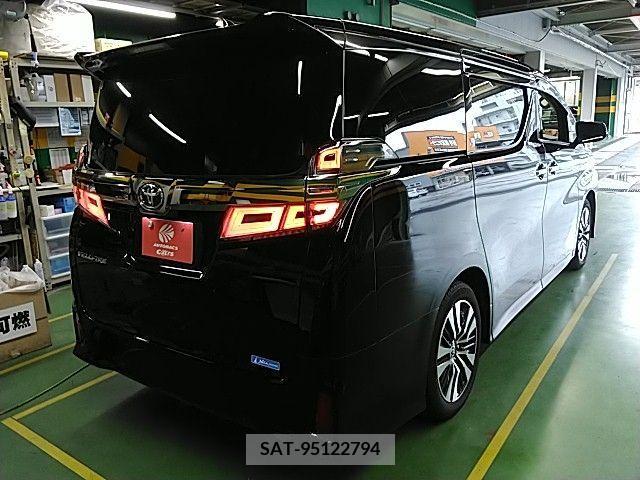 Toyota VELLFIRE 2021-05 299511-18