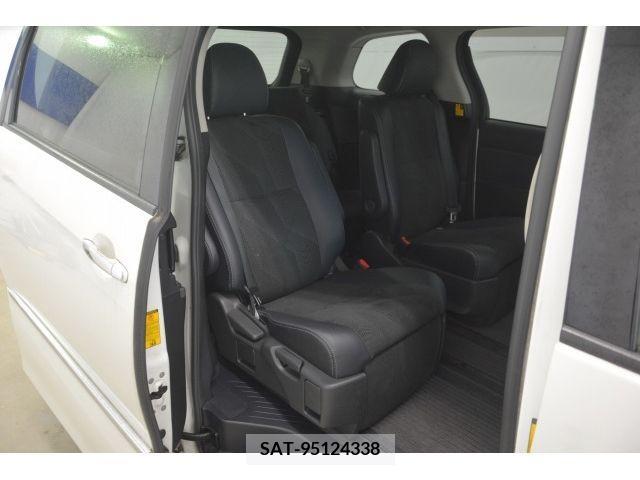 Toyota ESTIMA 2013-06 268658-8