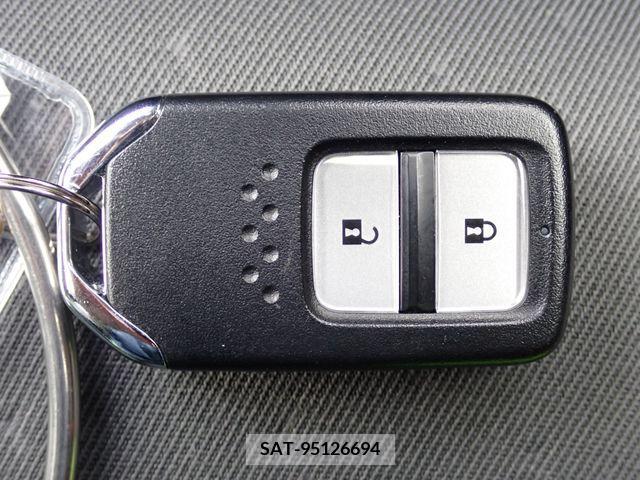 Honda FIT 2021-11 220863-17