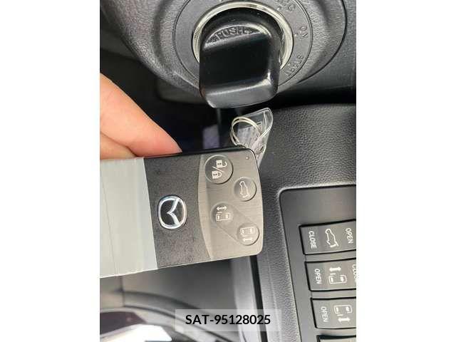Mazda MPV 2011-02 348235-18