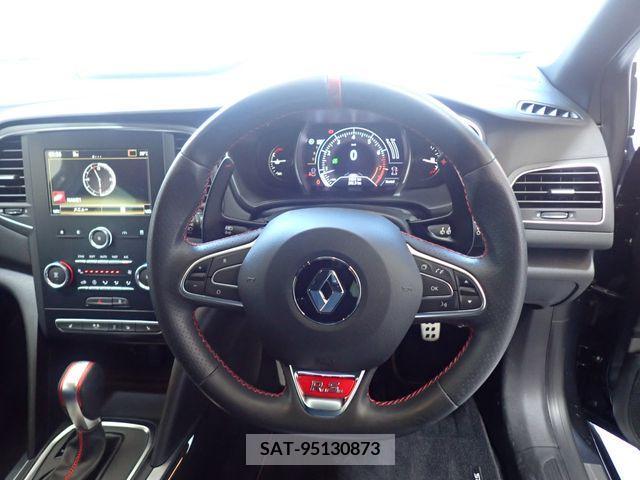 Renault MEGANE 2019-07 283158-10