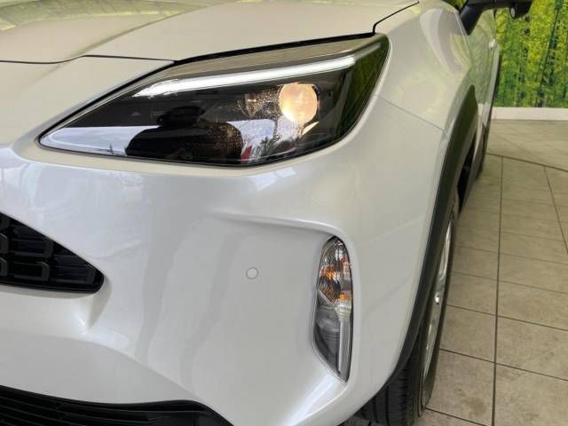 Toyota YARIS CROSS 2023-07 194659-12