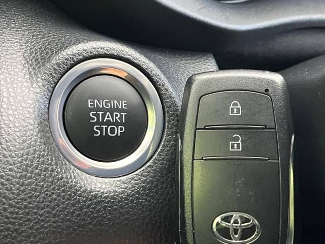 Toyota YARIS CROSS 2023-07 194659-5
